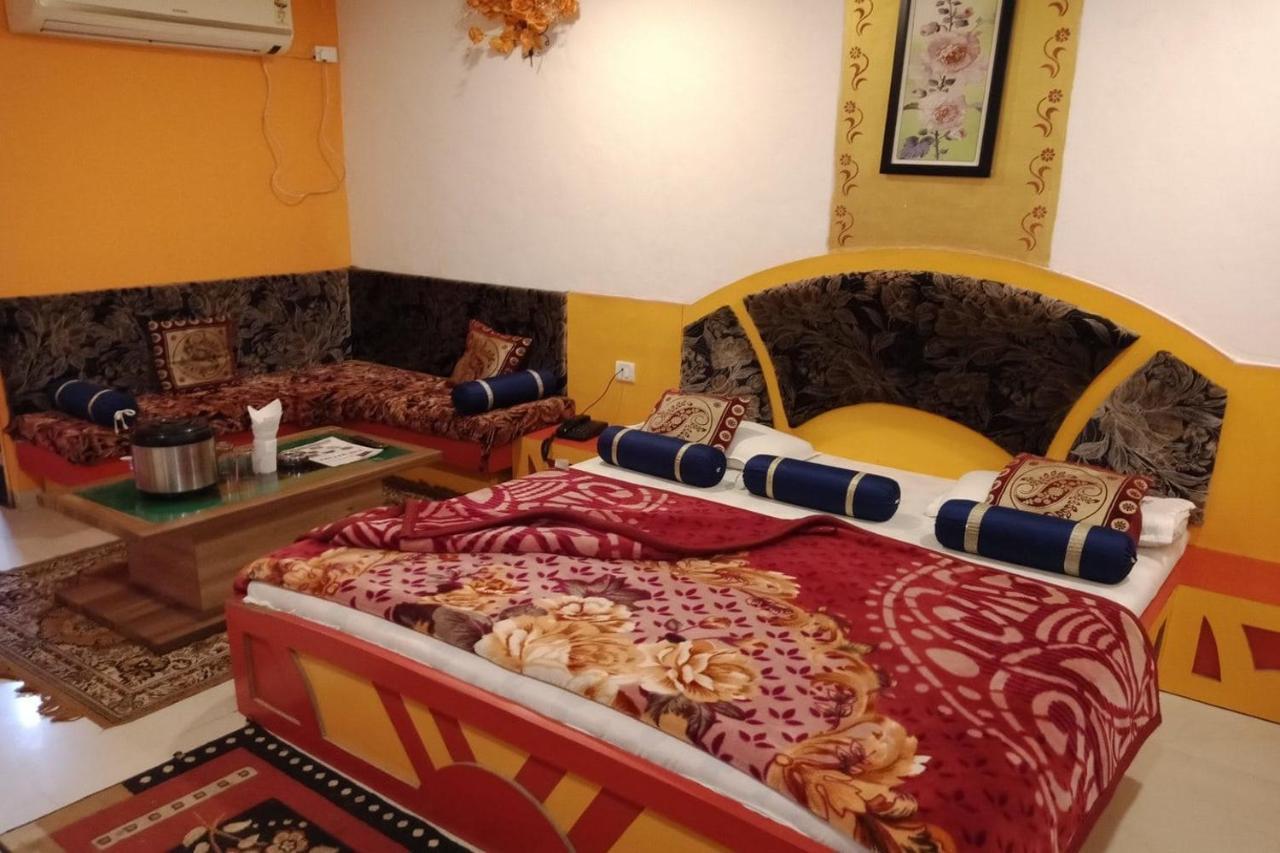 Hotel Prateek Pachmarhi Pachmarhī 외부 사진